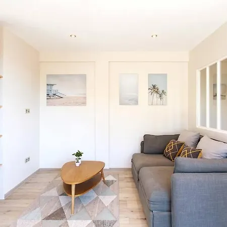 L36 Sea View Terrace 10min Walking To Sea/parking & Ac Apartment